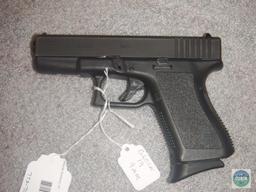 Glock 19 - 9mm pistol