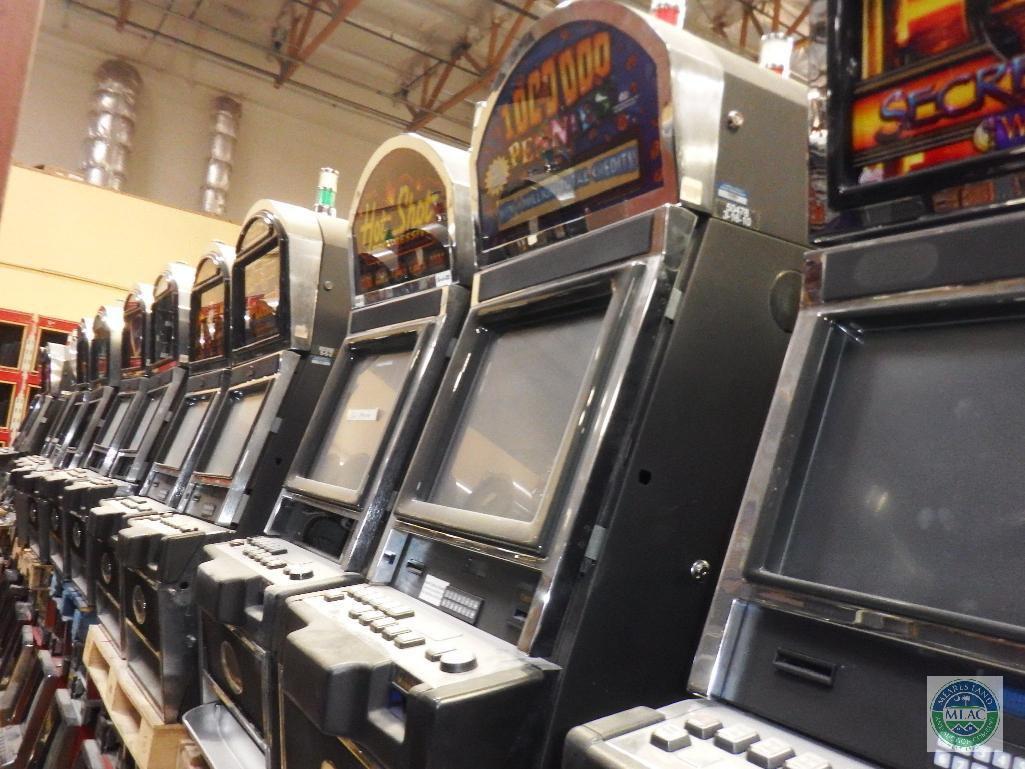 Mixed Lot of Monitor and Touchscreen Slot Machines