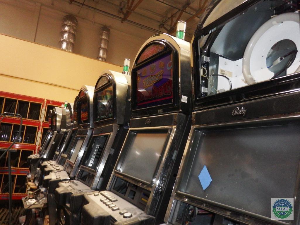 Mixed Lot of Monitor and Touchscreen Slot Machines