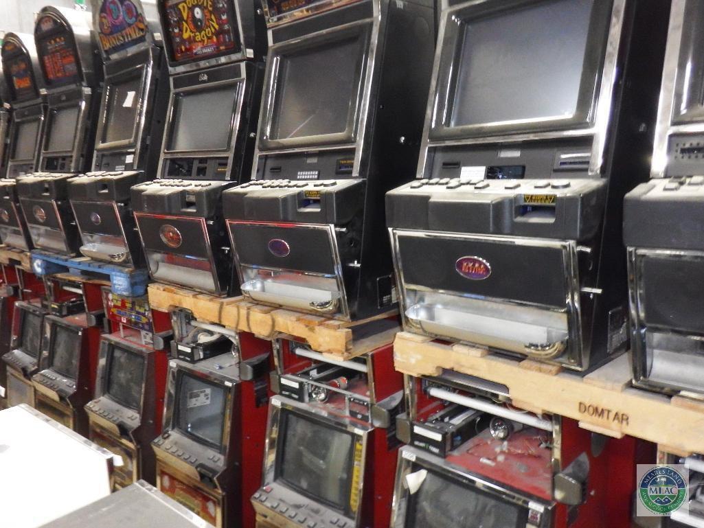 Mixed Lot of Monitor and Touchscreen Slot Machines