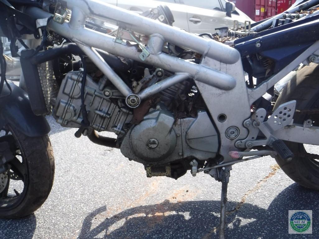 2007 Suzuki motorcycle (with title)