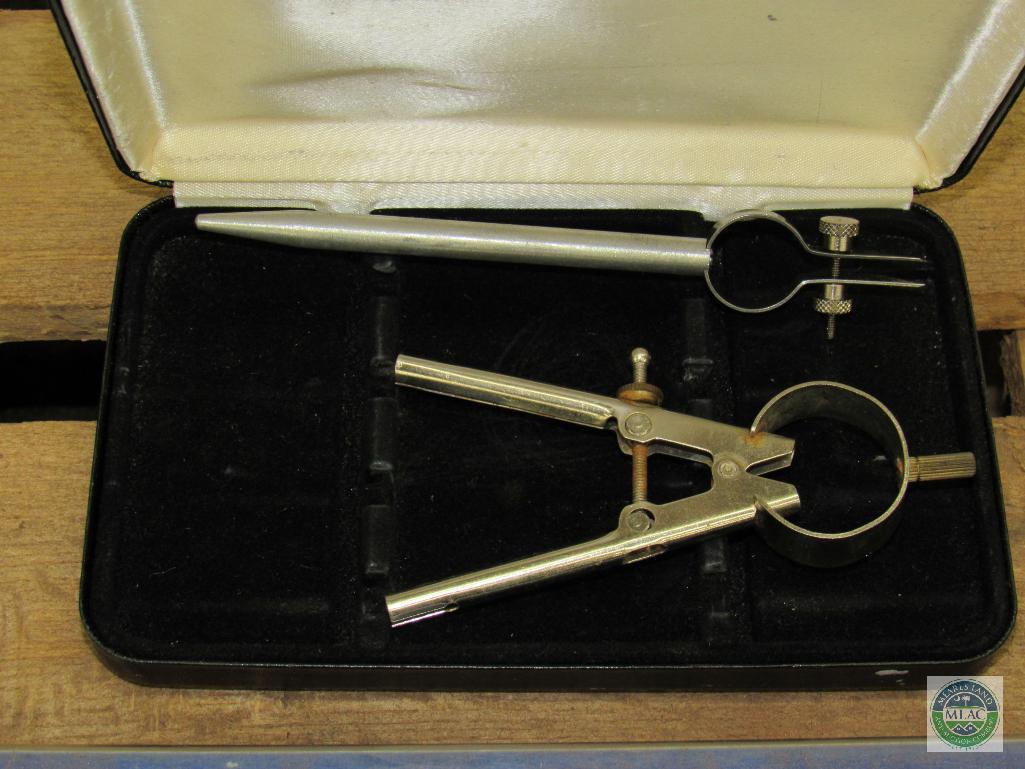 Charvoz 10-3594 gauge - protractor - small hammer