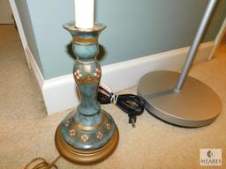 Lot Dual Head Floor Lamp and Oriental Style Accent Table Lamp