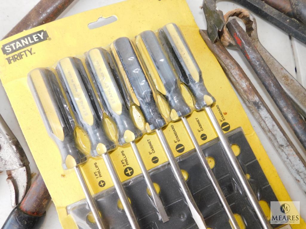 Lot of Tools Pry Bars Stanley Screwdrivers Vise Grips Cutters +