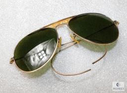 Vintage Avaiator Glasses Gray Lens Gold Tone Frame