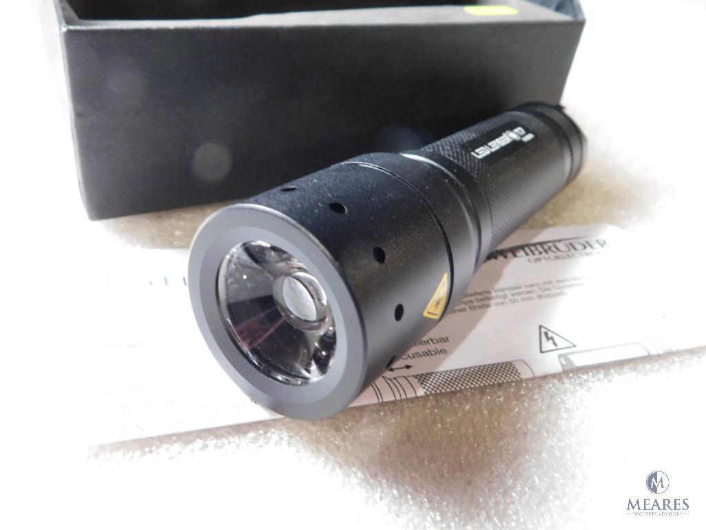 New LED Lenser T7 Tactical Flashlight