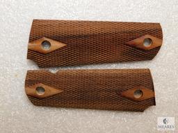 Wood Checkered Diamond Grips for Colt 1911 & Clones