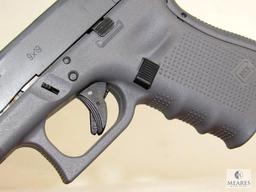 Glock 19 Gen 4 Semi-Auto Pistol in Tungsten Gray