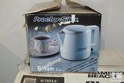 Lot Citrus Mate Juicer, Electric Kettle, & Hamilton Beach Blender