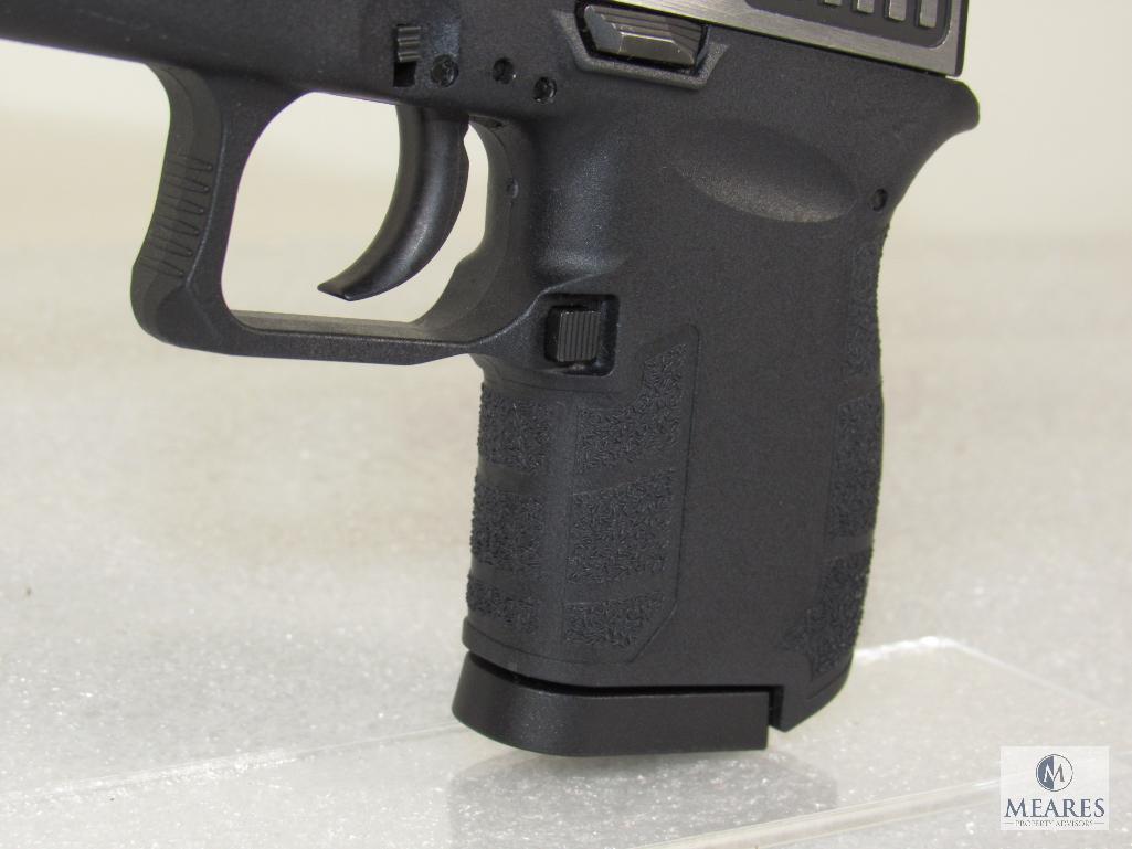 Diamondback DB9SL Gen 4 9mm Compact Semi-Auto Pistol