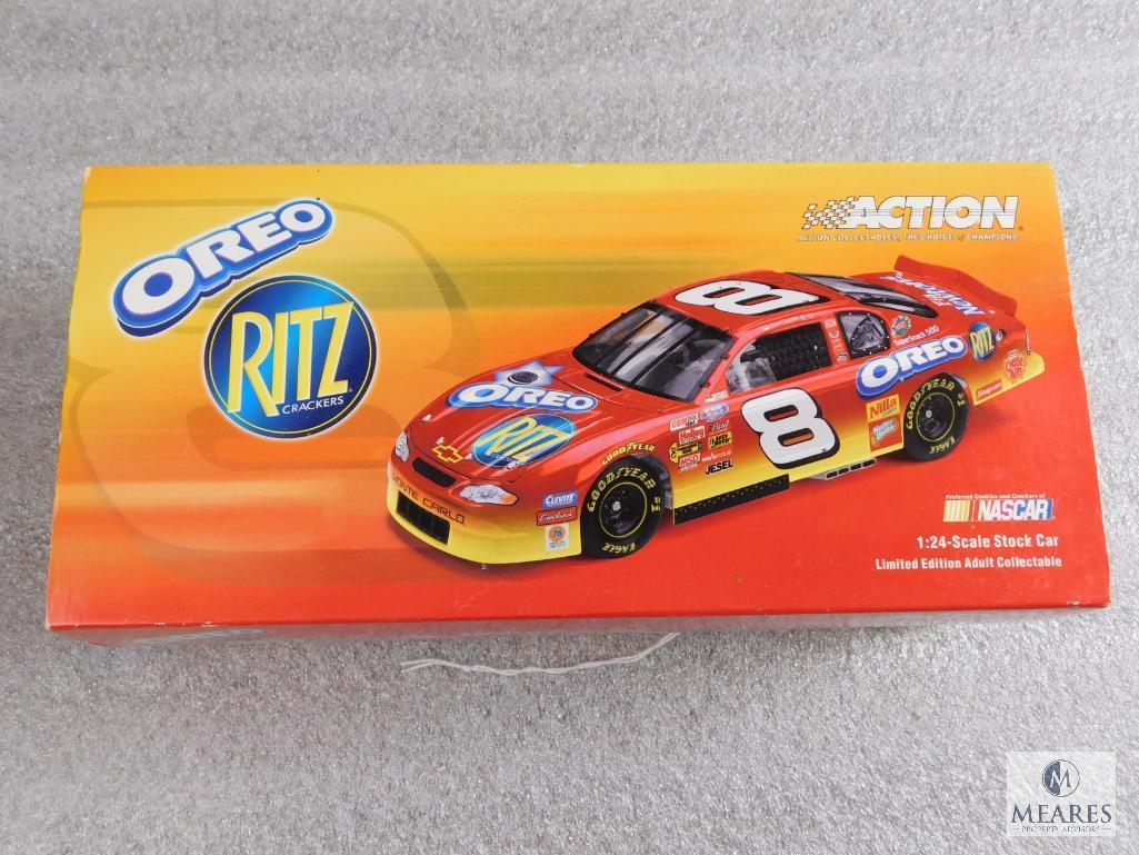 New Nascar Dale Earnhardt Jr #8 Ritz / Oreo Car 1:24 Scale Diecast Model