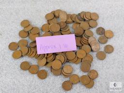 Approximately 1 pound of mixed Lincolns cents