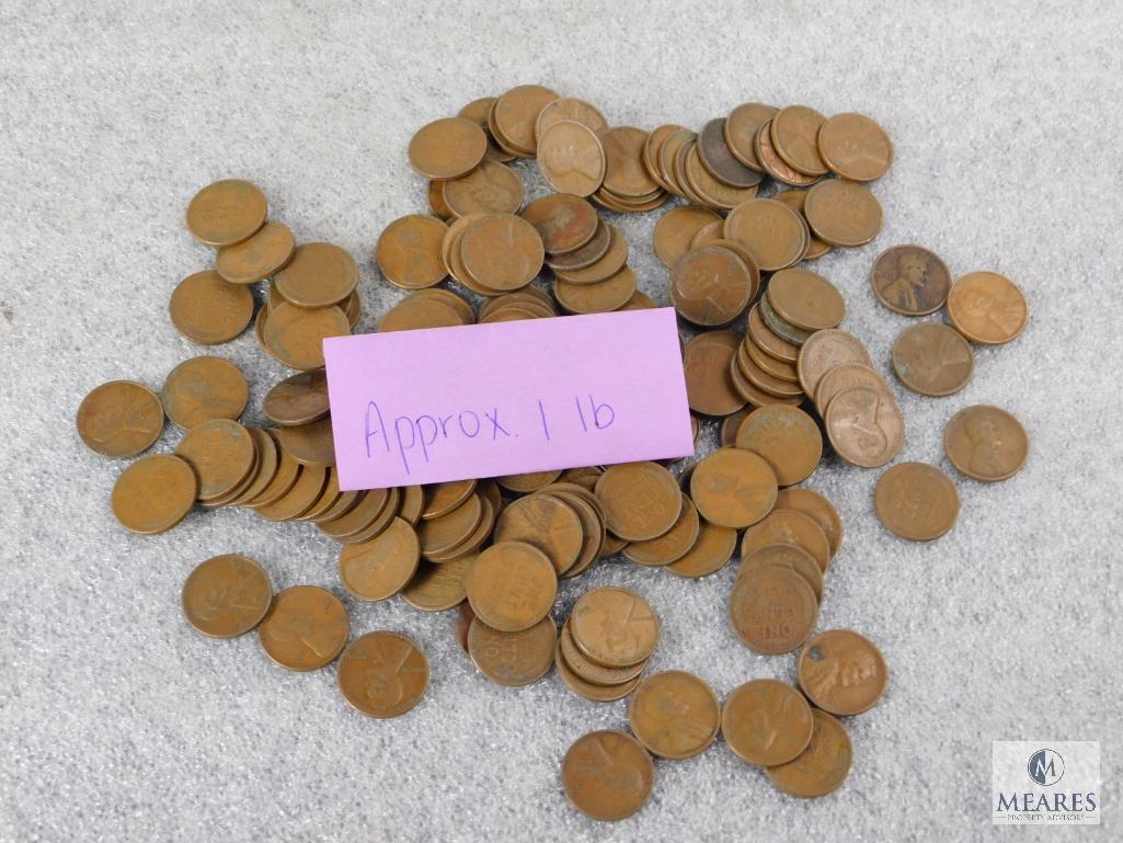 Approximately 1 pound of mixed Lincolns cents