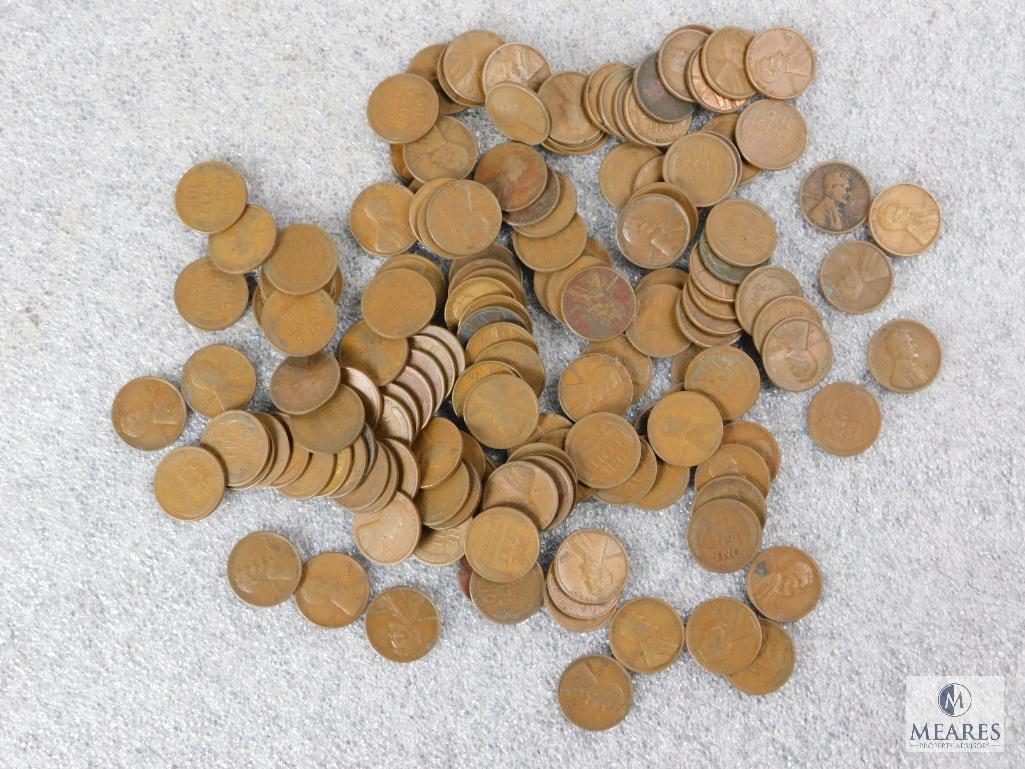 Approximately 1 pound of mixed Lincolns cents