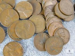 Approximately 1 pound of mixed Lincolns cents