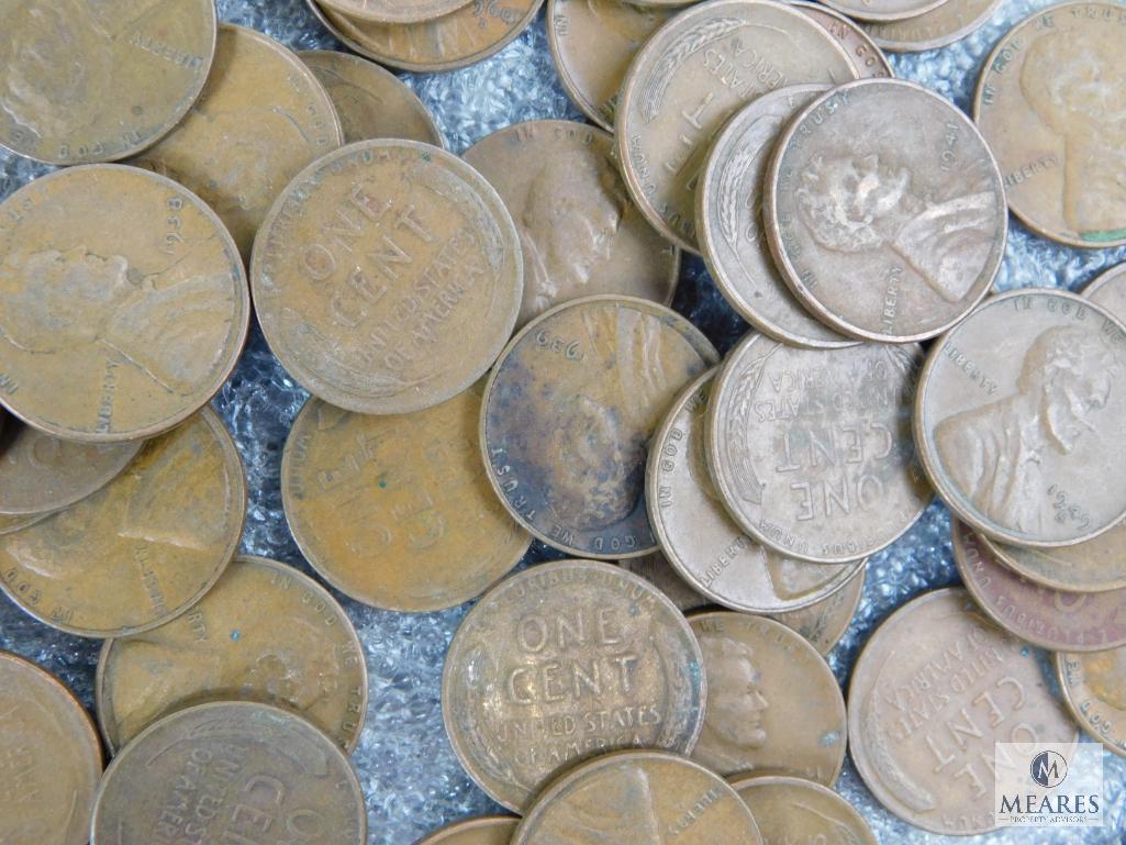 Approximately 1 pound of mixed Lincolns cents