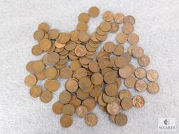 Approximately 1 pound of mixed Lincolns cents