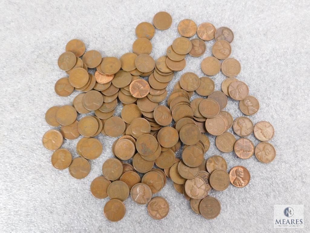 Approximately 1 pound of mixed Lincolns cents
