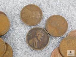 Approximately 1 pound of mixed Lincolns cents