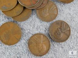Approximately 1 pound of mixed Lincolns cents