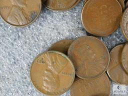 Approximately 1 pound of mixed Lincolns cents