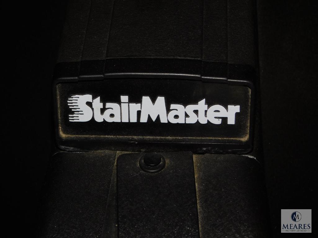 StairMaster Stratus System 3900 HC Electric Cycle Machine
