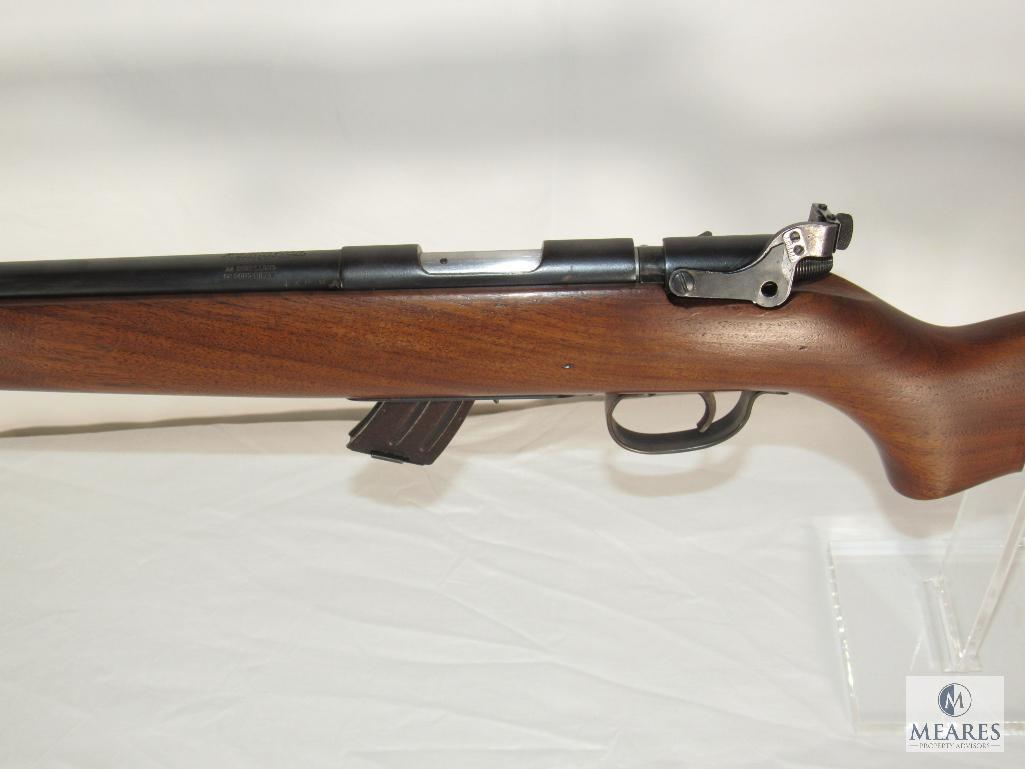 Remington Scoremaster model 511-P .22 short / long / long rifle Bolt Action Rifle