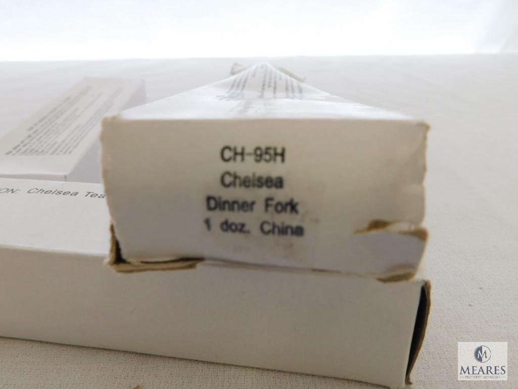 Lot of Chelsea pattern Dinnerware Salad Forks & Teaspoons