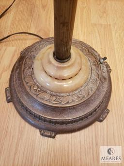 Excellent Vintage Floor Lamp with Lighted Base