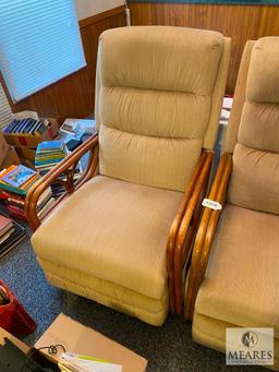 Awesome Matching Vintage Lazyboy Reclining Rockers