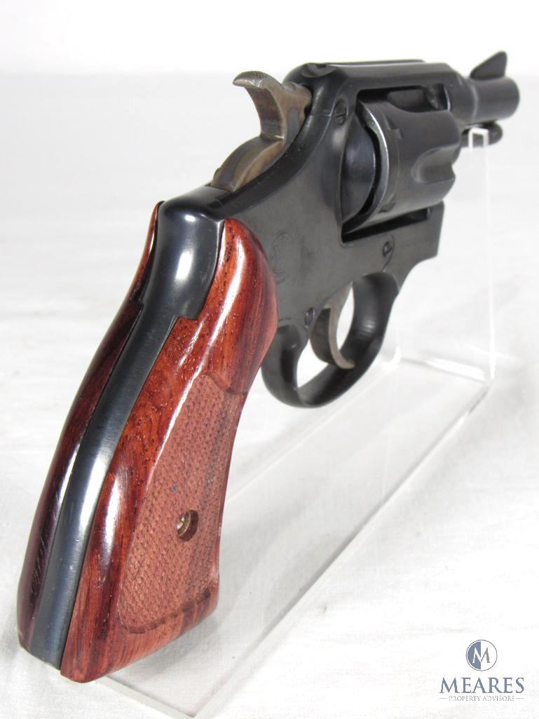 Smith & Wesson .38 SPL Snub Nose Revolver (Possible Model 10)