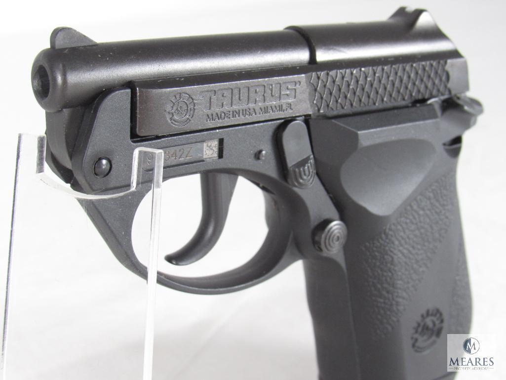 Taurus PT22 Poly .22 LR Semi-Auto Sub-Compact Pistol