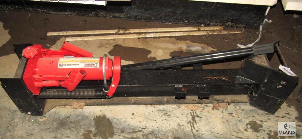 Central Machinery 10 Ton Hydraulic Log Splitter