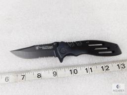 New Smith and Wesson Extreme Ops Tactical Folder with Belt Clip