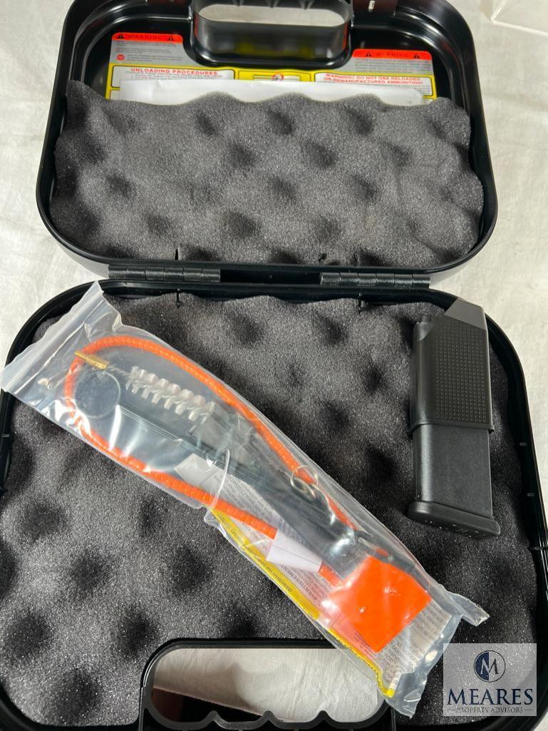 Glock G19 Gen3 Trump Edition Austria Handgun 9mm Luger with Zaffari Threaded Barrel