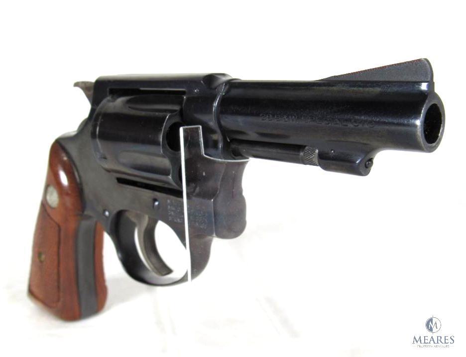 Smith & Wesson Model 36 "No Dash" Chief's Special Revolver with Square Butt, and 3 Inch Barrel Blued