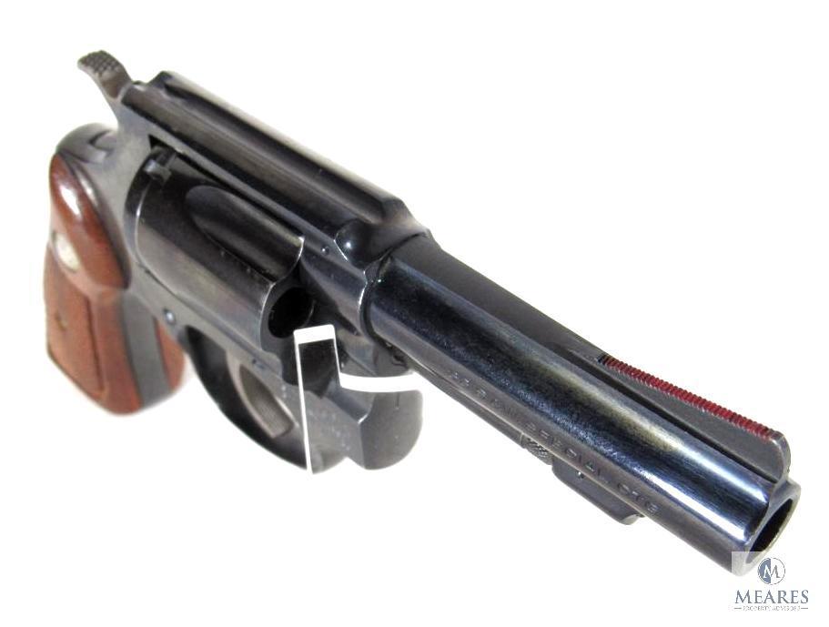 Smith & Wesson Model 36 "No Dash" Chief's Special Revolver with Square Butt, and 3 Inch Barrel Blued