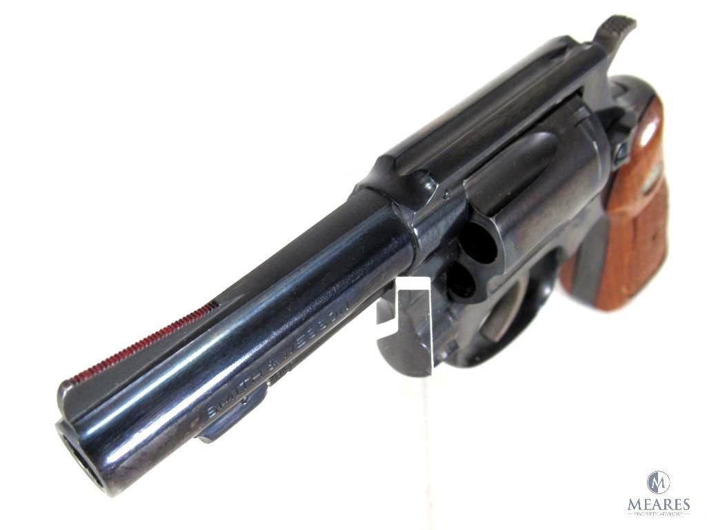 Smith & Wesson Model 36 "No Dash" Chief's Special Revolver with Square Butt, and 3 Inch Barrel Blued