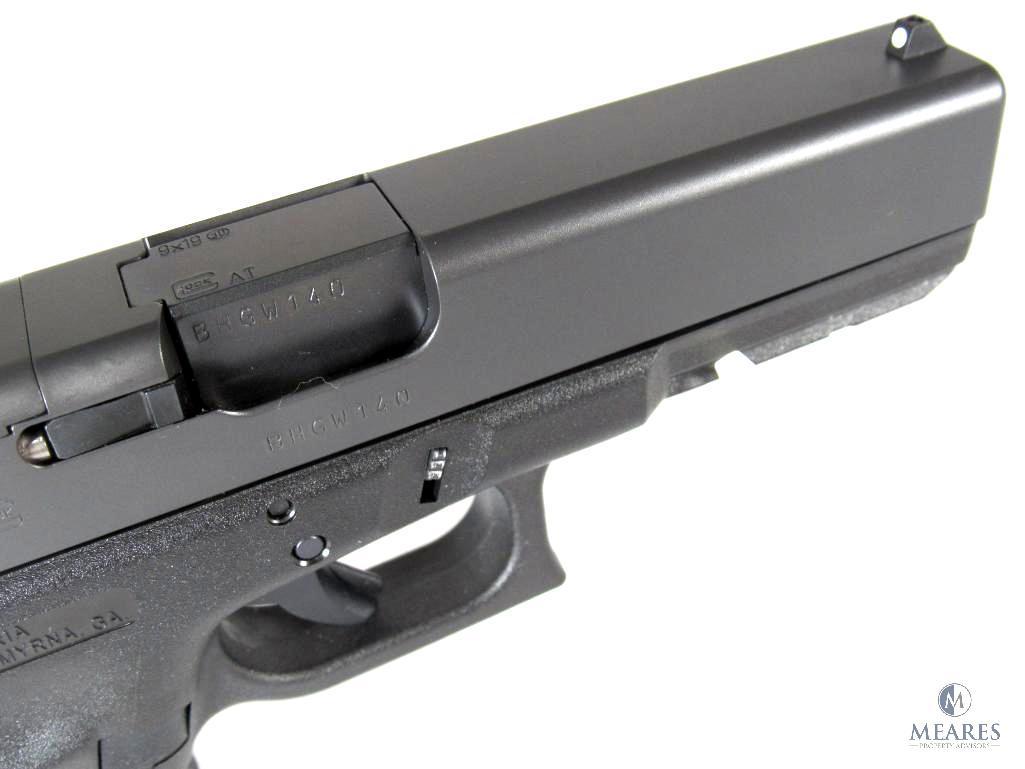 Glock Model 17 Gen 4 9mm Semi-Auto Pistol with MOS Cut Slide (4184)