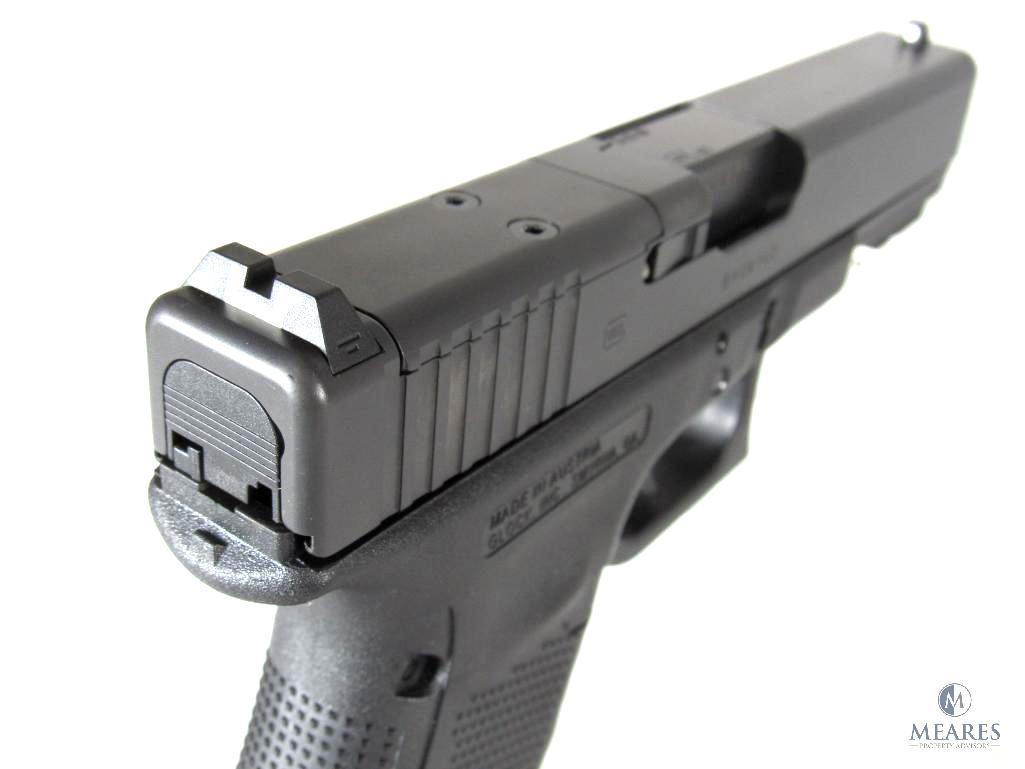 Glock Model 17 Gen 4 9mm Semi-Auto Pistol with MOS Cut Slide (4184)