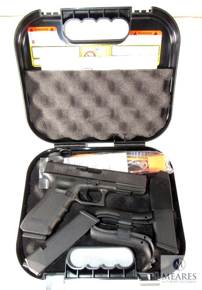 Glock Model 17 Gen 4 9mm Semi-Auto Pistol with MOS Cut Slide (4184)