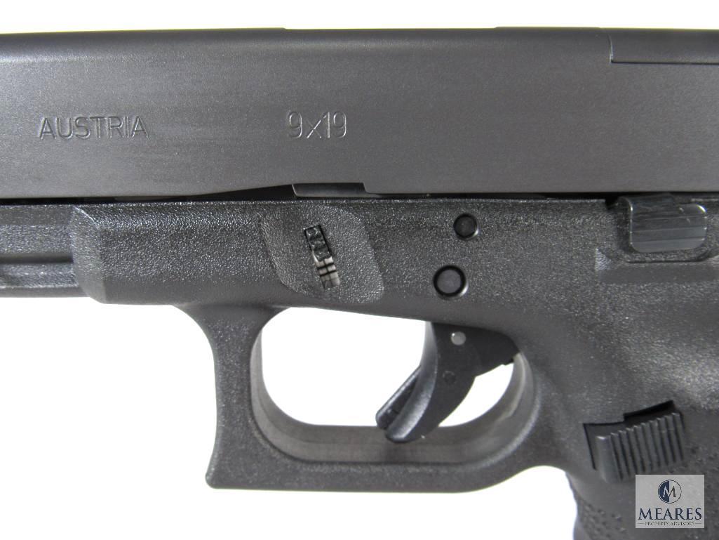 Glock Model 17 Gen 4 9mm Semi-Auto Pistol with MOS Cut Slide (4184)
