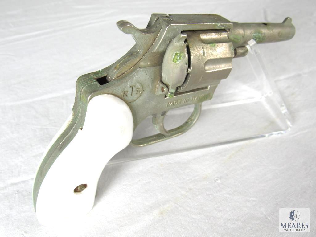 RTS Italian Made Starter Pistol. .22 Caliber blanks only