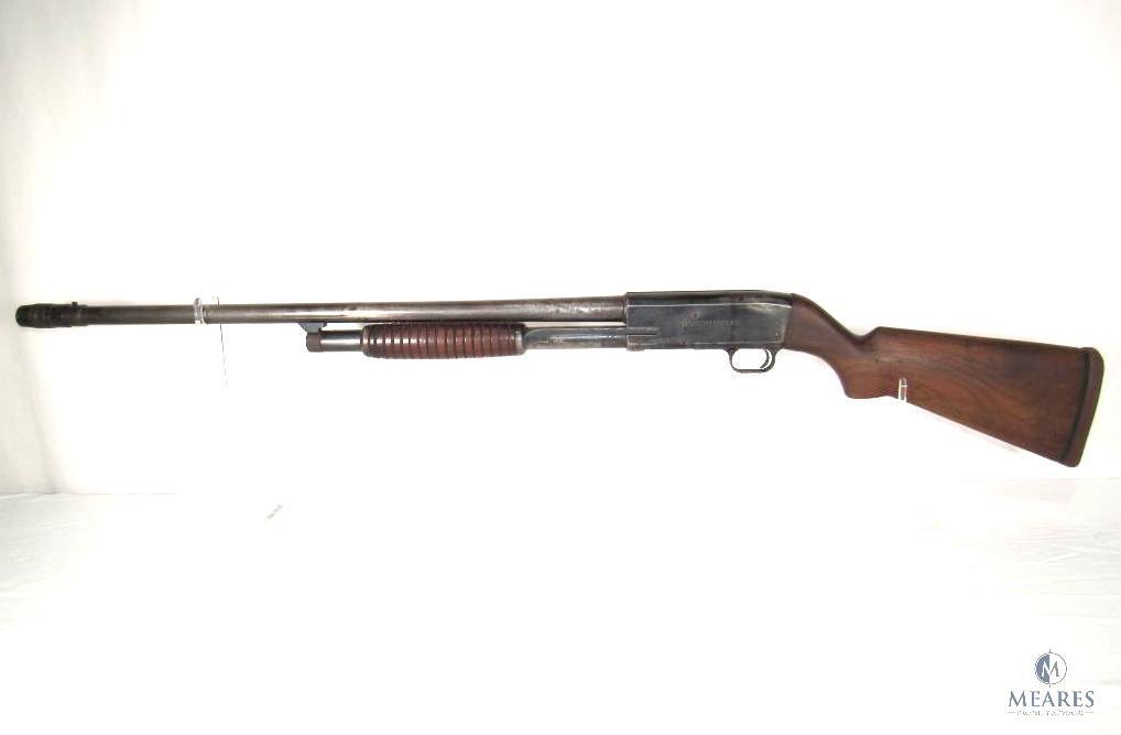 Western Field Model 40N Pump-Action 12 Gauge Shotgun (4409)