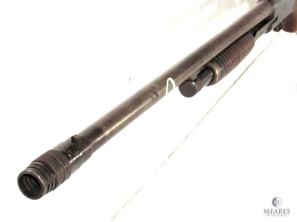 Western Field Model 40N Pump-Action 12 Gauge Shotgun (4409)