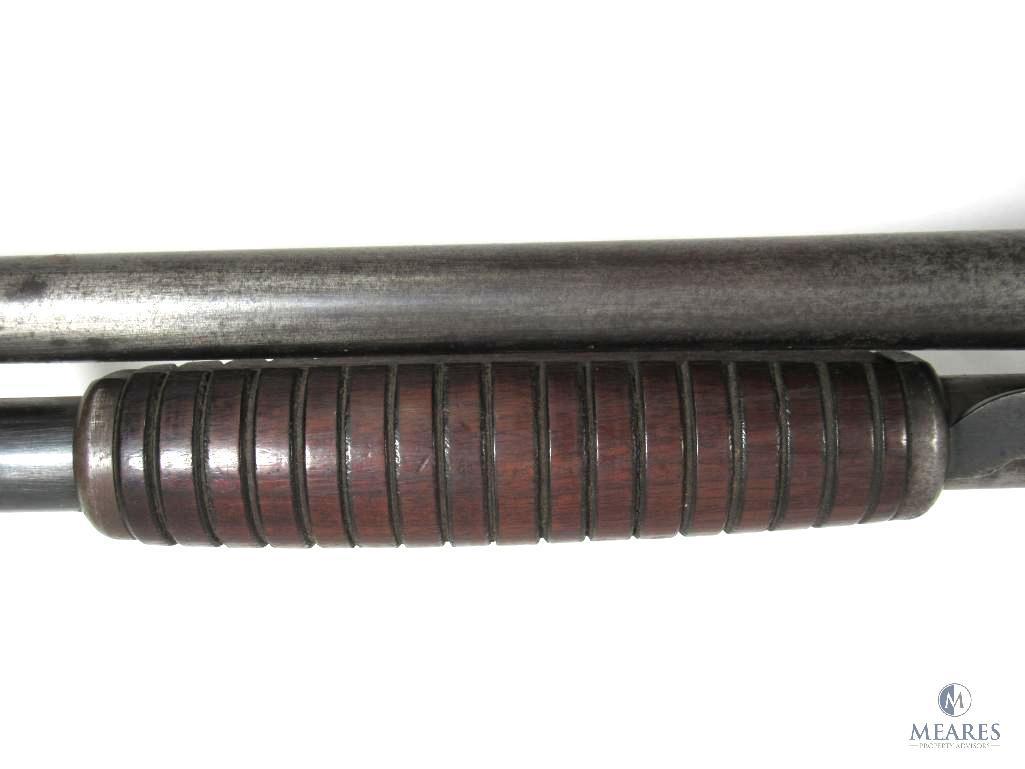 Western Field Model 40N Pump-Action 12 Gauge Shotgun (4409)