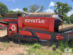 2018 EZYSTAK T3000 Trommel with Screen and Conveyor