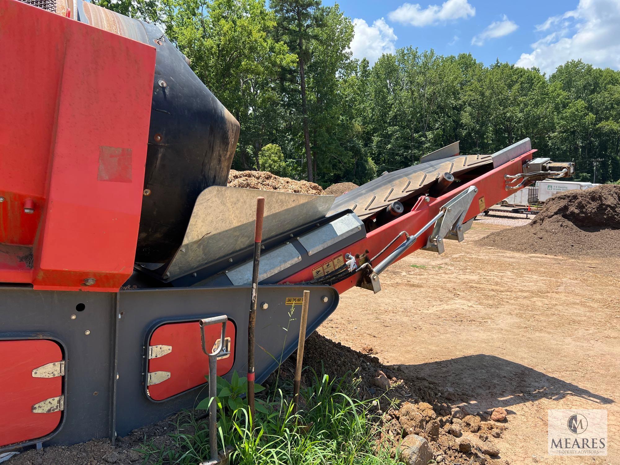 2018 EZYSTAK T3000 Trommel with Screen and Conveyor