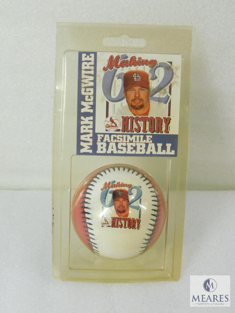 1998 Mark McGwire Baseball #62 Home Runs Making History Certified Authentic