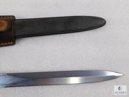 Rifle Bayonet with Leather Frog and Sheath